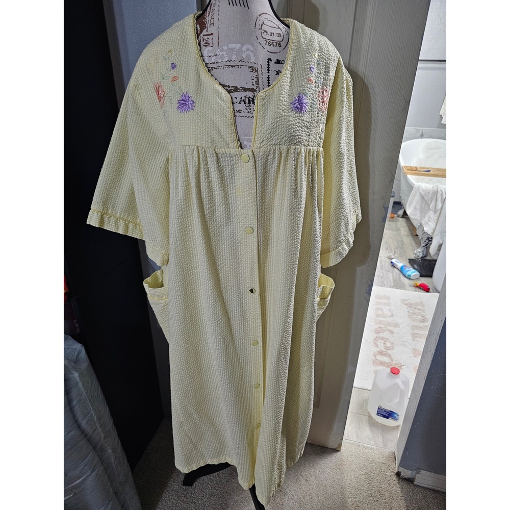 Secret Treasures Woman Yellow Gingham Seersucker House Dress Snap Front 3X 0246